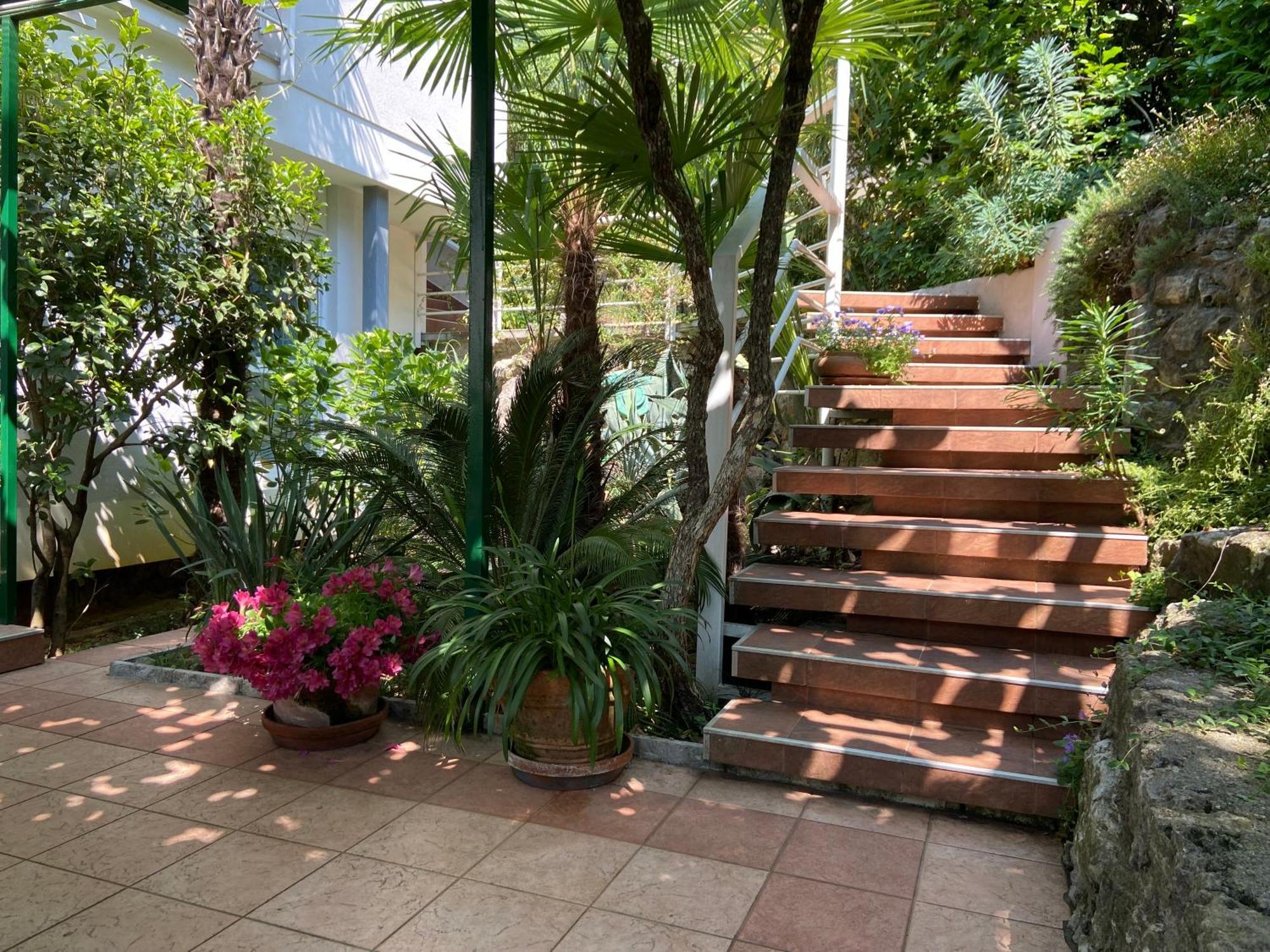 Appartement Sunny Garden à Opatija Extérieur photo