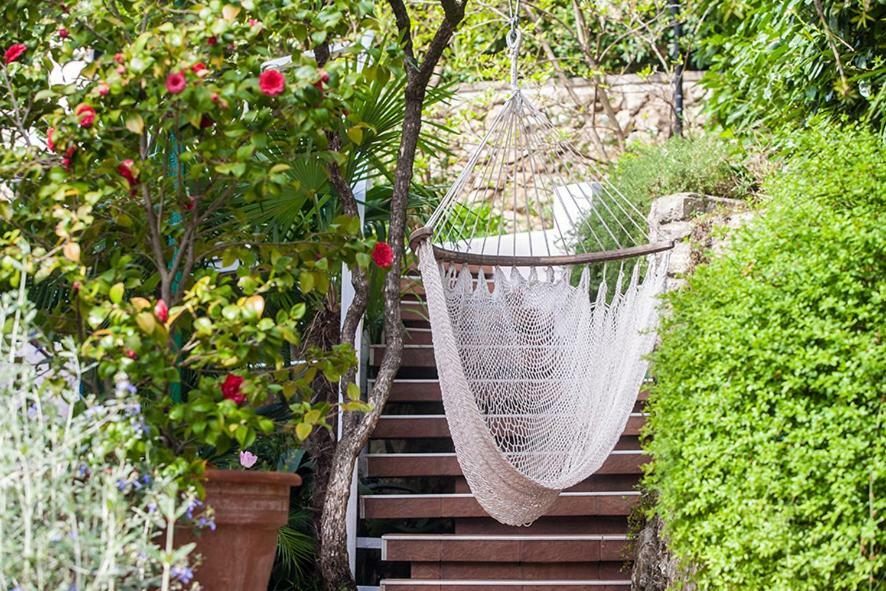 Appartement Sunny Garden à Opatija Extérieur photo