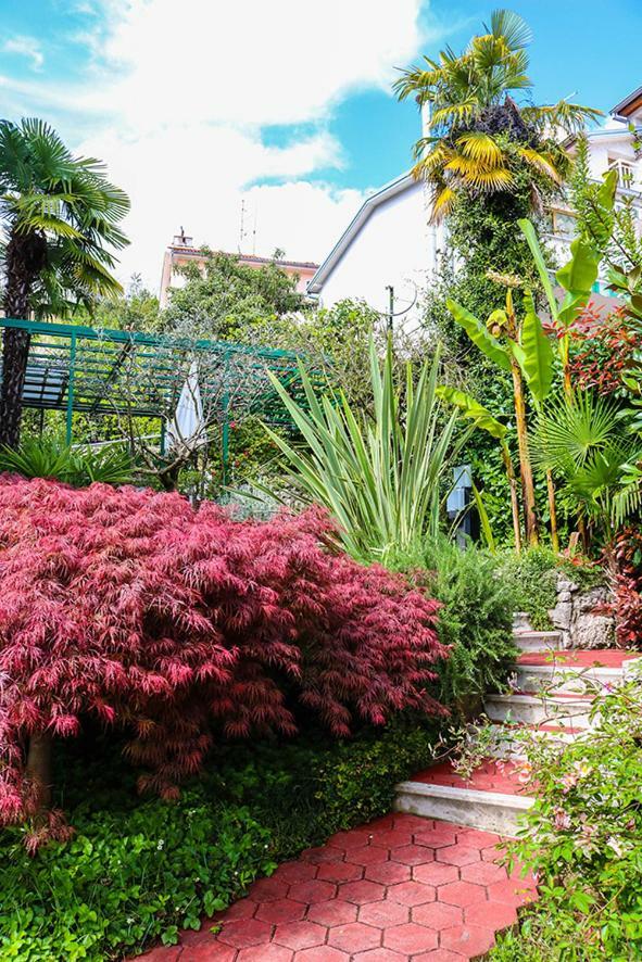 Appartement Sunny Garden à Opatija Extérieur photo